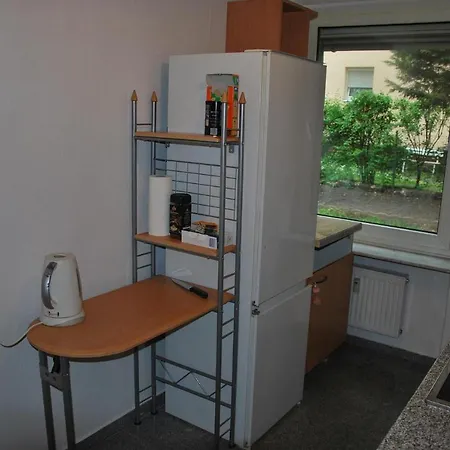 Cozy 2 Br Near Deutz *